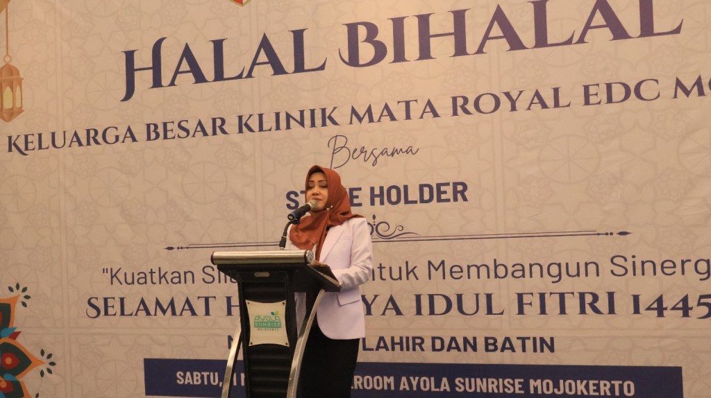 Hadiri Halal Bihalal Bersama Klinik Mata Royal EDC Mojosari, Bupati Ikfina Ajak Masyarakat Peduli Kesehatan&nbsp;Mata