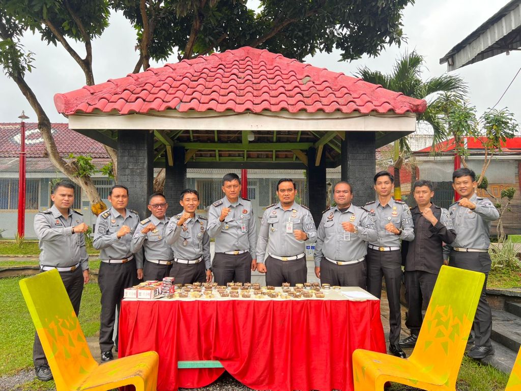 Deteksi Dini Gangguan Kamtib,Lapas kelas II A Narkotika Bandar Lampung Melakukan Pengecekan, dan Perawatan&nbsp;Gembok