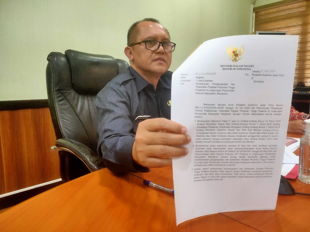 Dituding Mutasi Salah Prosedur, Sekdakab Mojokerto Bantah Pernyataan Kiai Asep