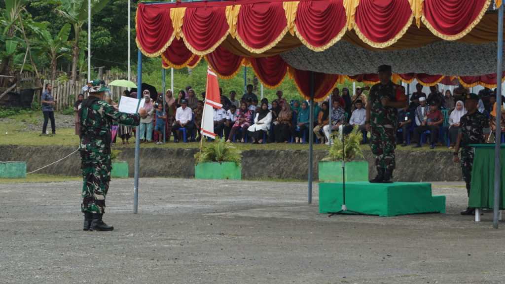 Danrem 152/Baabullah Pimpinan Upacara Penutupan TMMD ke 121 Kodim 1509/Labuha Di Kec&nbsp;GBU