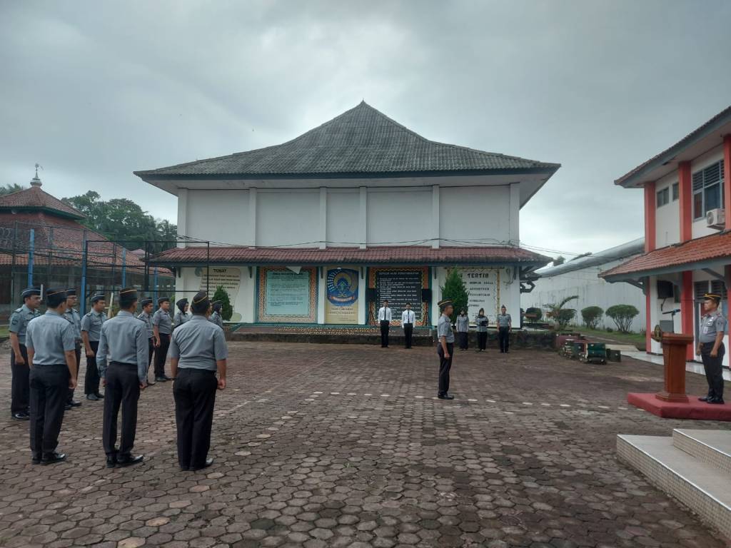 Kalapas KotaAgung Ingatkan Prinsip Kerja ASN Dan Mawas Diri dalam Apel Pagi&nbsp;Pegawai