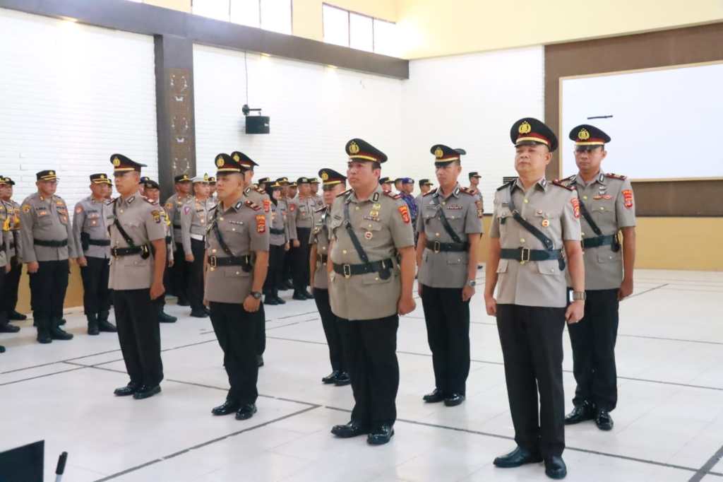 Kapolres Pimpin Sertijab Pejabat Di Polres Lampung&nbsp;Timur