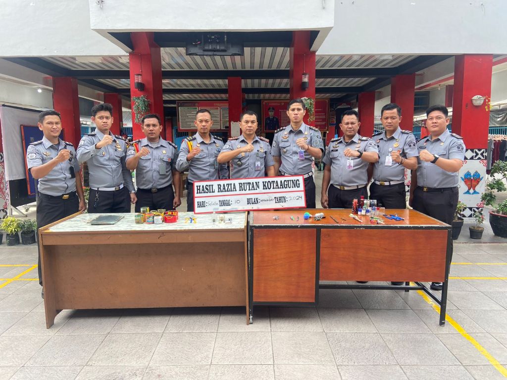 Karutan Dan KPR Kelas IIB KotaAgung,Laksakan Inpeksi Mendadak Sekaligus Razia Seluruh Blok&nbsp;Hunian